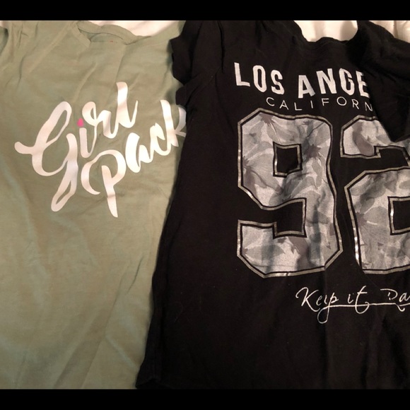 Clothes - Picture 1 of 8